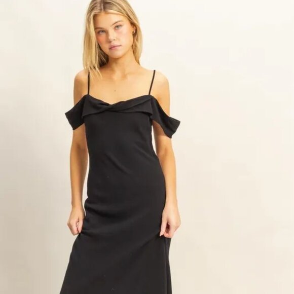 ✨NWT HYFVE Flattering Fit Cami Maxi Dress - Picture 1 of 5